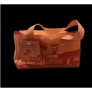 Trader Joe's Mini Insulated Bag PEACH LIMITED  EDITION New With Tag